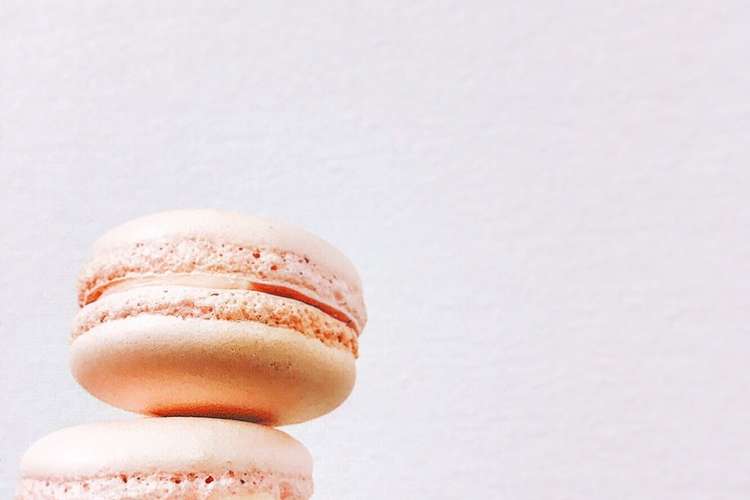 簡単ピンクのマカロン レシピ 作り方 By Arokan クックパッド 簡単おいしいみんなのレシピが354万品
