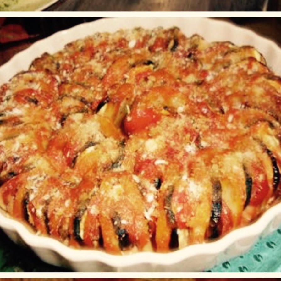 ジャガイモと干しズッキーニのオーブン焼きの画像