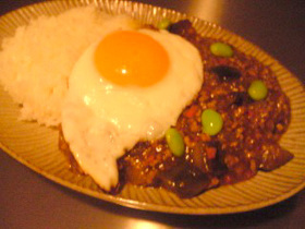 茄子のドライカレー