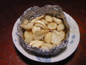 簡単おつまみ まるごとにんにく焼きごま油
