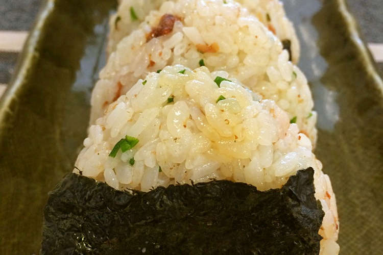 茅乃舎だしパックdeおにぎり レシピ 作り方 By ちょこふみ クックパッド 簡単おいしいみんなのレシピが352万品