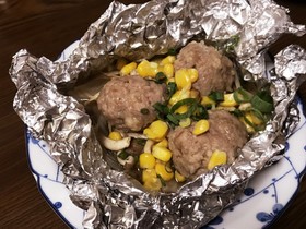 超簡単!肉団子のホイル焼き