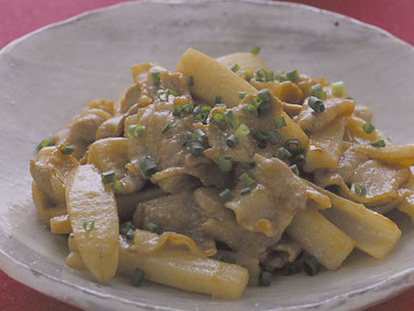 豚肉とれんこんの辛子炒め