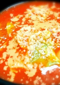 魚肉ソーセージでヘルシートマトスープ☆