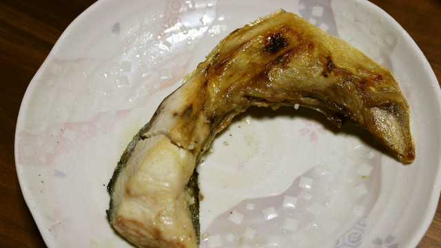 魚焼きグリル ブリのカマ焼き レシピ 作り方 By くうねるまき クックパッド 簡単おいしいみんなのレシピが361万品