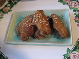 名古屋名物、手羽先から揚げ