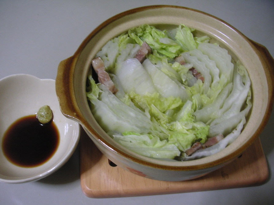 白菜と豚バラのシンプル鍋の画像