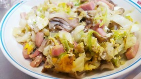 油いらず!キャベツのベーコン卵炒め