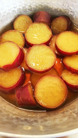 さつまいもの甘煮