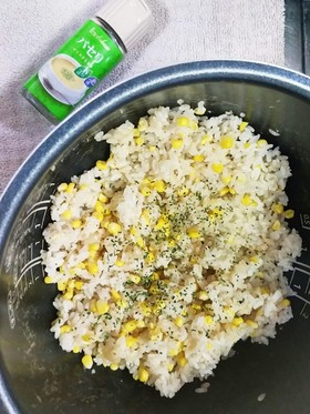洋風とうもろこしコンソメ炊き込みご飯☺❤