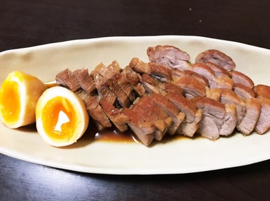 簡単♪かたまり肉の煮豚の写真
