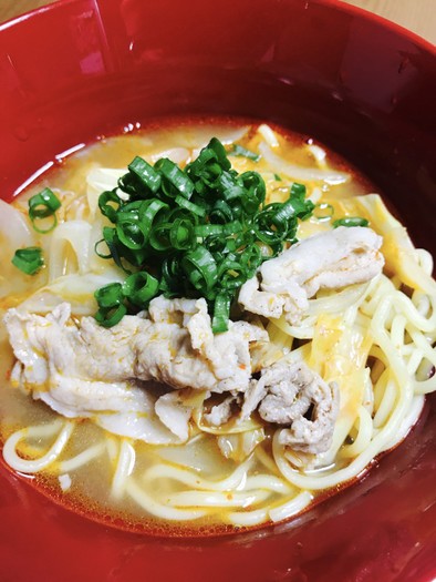 夏こそピリ辛スタミナラーメンの写真