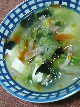 白菜サラダがスープになっちゃった~!