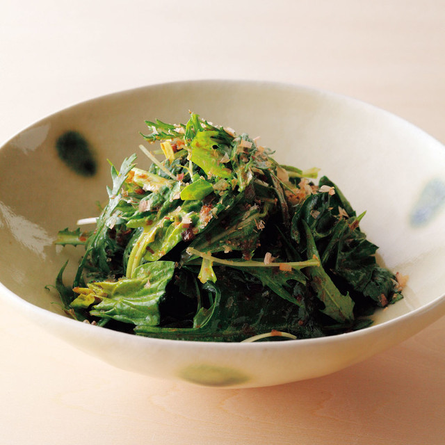 春菊 水菜 ほうれん草 おかか和え By 柴田書店 クックパッドダイニング