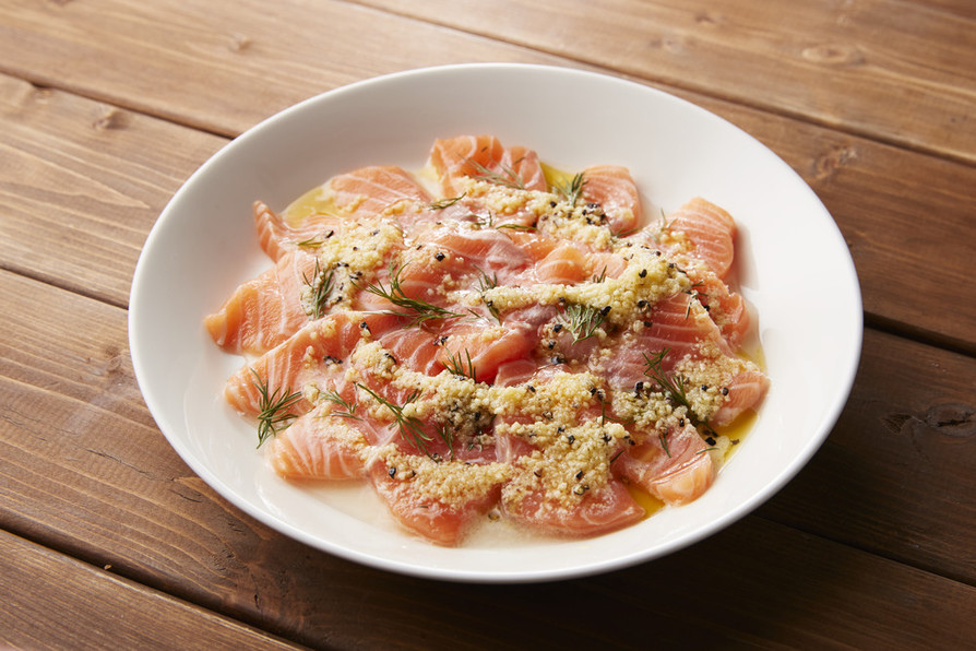 パルメザンチーズをまぶしたチキンのレシピ