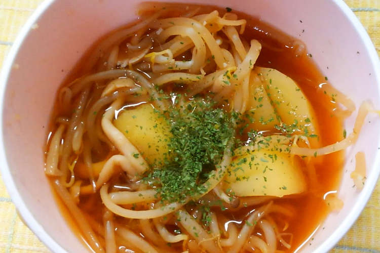 もやしとシメジ じゃが芋のコンソメスープ レシピ 作り方 By 331ミミイ クックパッド 簡単おいしいみんなのレシピが359万品