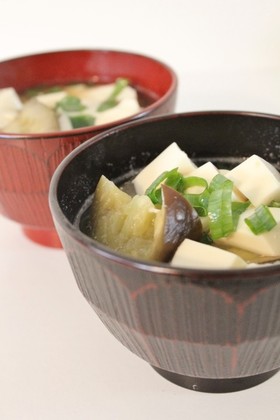 朝夕♪2人分♪レンジ茄子と豆腐のみそ汁