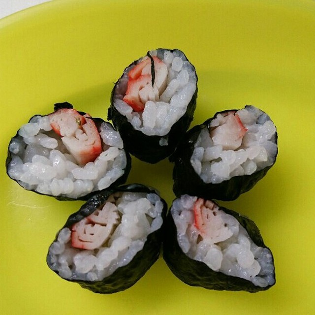 子供朝食 かにかまのり巻き レシピ 作り方 By かみぃな クックパッド 簡単おいしいみんなのレシピが375万品