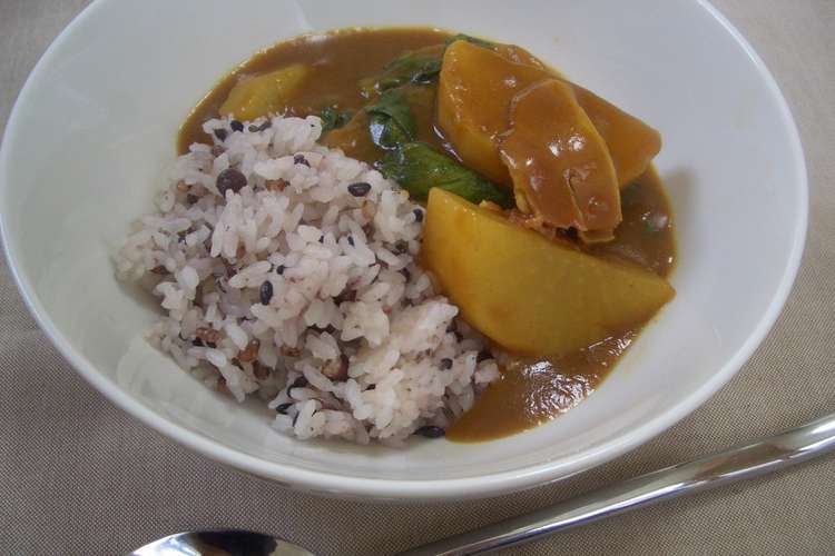 絶品 大根と小松菜の冬野菜カレー レシピ 作り方 By 梅ミッキー クックパッド 簡単おいしいみんなのレシピが353万品