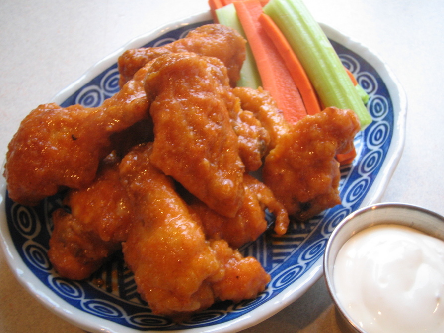 クリスピーバッファローチキンワンタンのレシピ