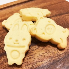 簡単♡混ぜて焼くだけ基本の型抜きクッキー