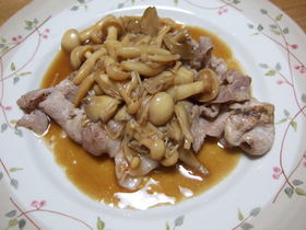 豚薄切り肉の和風きのこソース