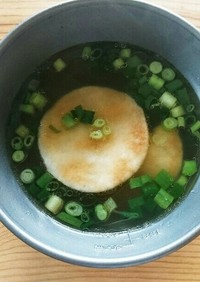 せんべいの中華風スープ