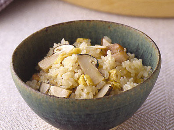 まつたけの炊き込みご飯