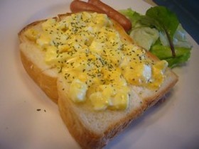 たまごのオープントースト