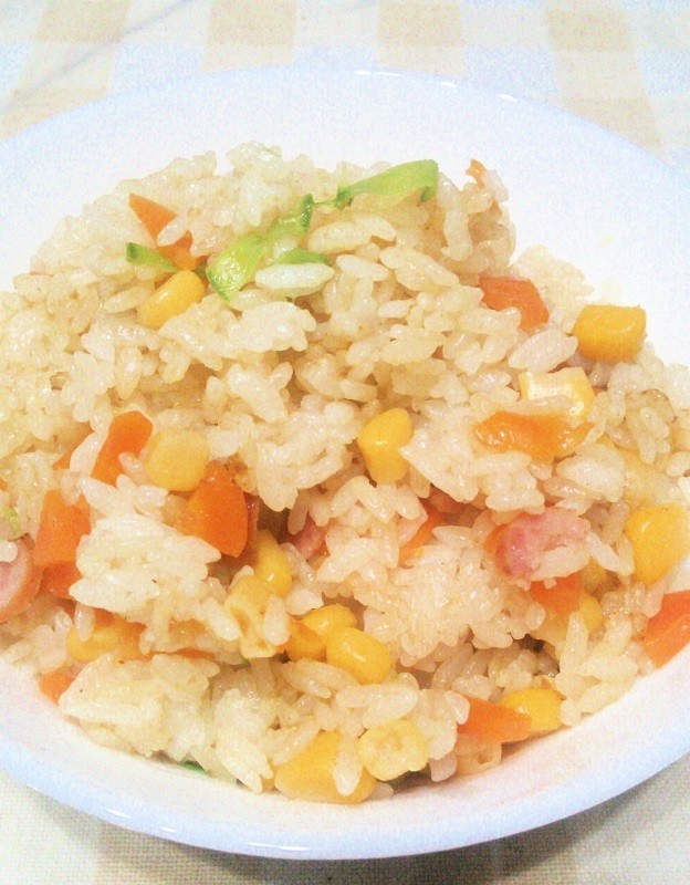 簡単 炊飯器で子供喜ぶカレーピラフ レシピ 作り方 By みみ母 クックパッド 簡単おいしいみんなのレシピが350万品