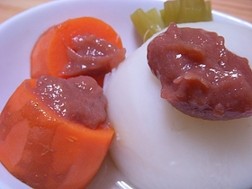 かぶとにんじんの炊き合わせ梅肉添え