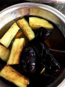お酢でさっぱり ナスの揚げ浸し