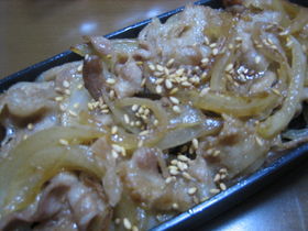 豚塩カルビ丼