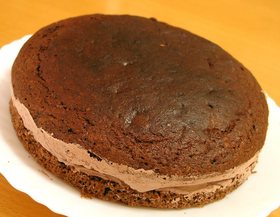簡単豆腐クリームとバナナでデコケーキ☆