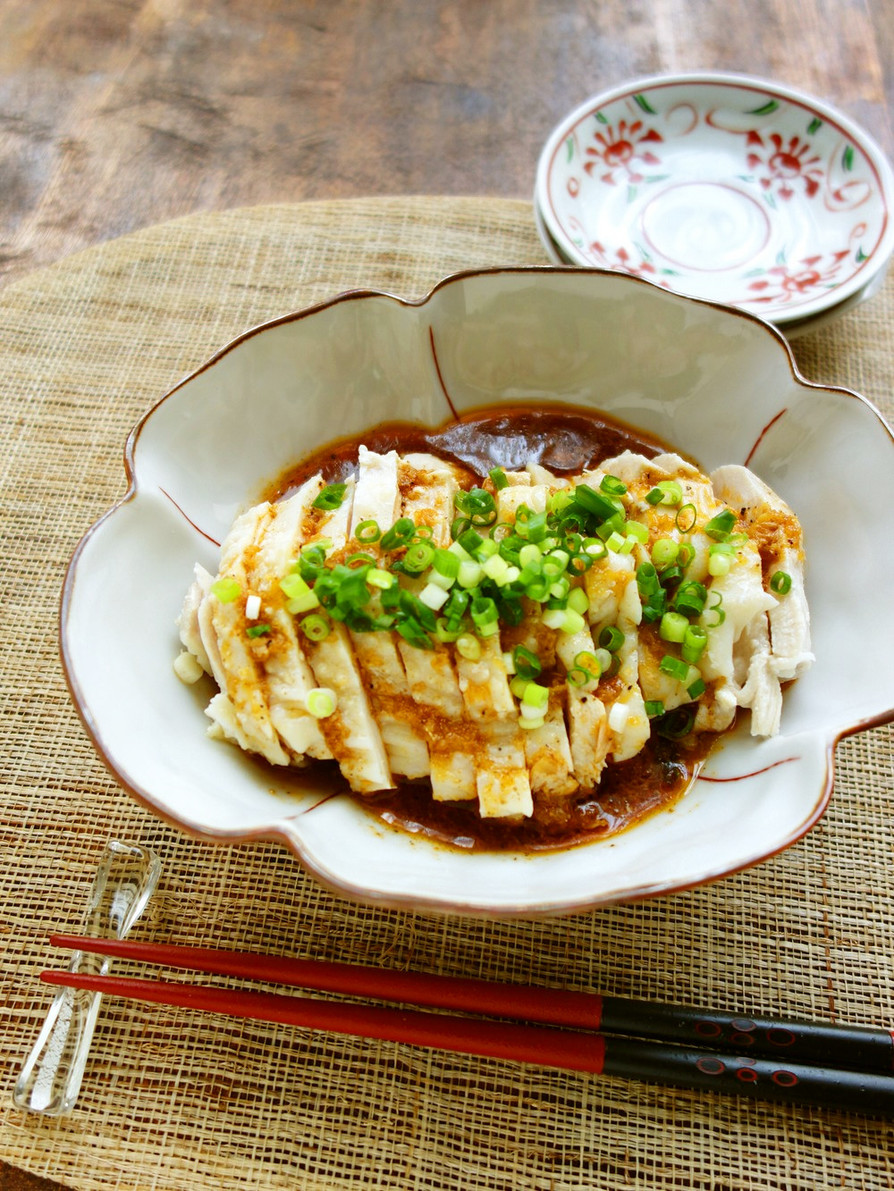 鶏むね肉でしっとり柔らか！よだれ鶏の画像