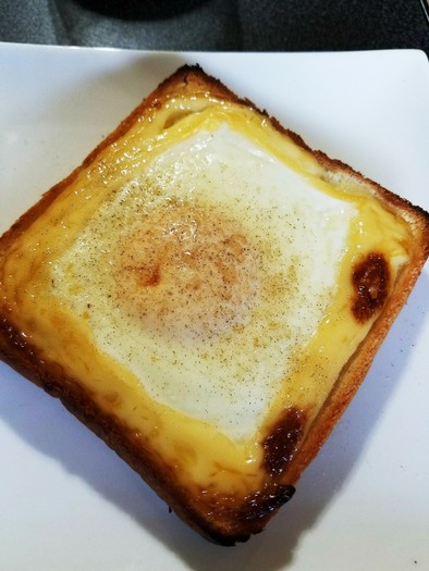卵のせトースト☆時間のある日の朝ごはん☆の写真