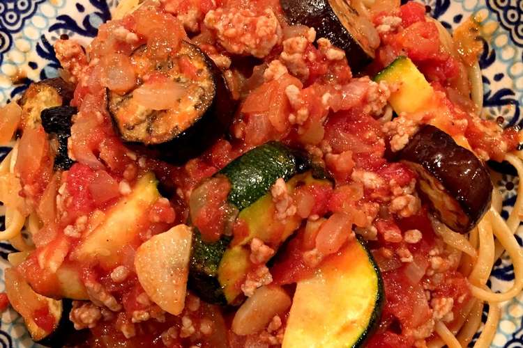 彩り鮮やか 夏野菜のトマトソースパスタ レシピ 作り方 By ヨシ0909 クックパッド 簡単おいしいみんなのレシピが373万品