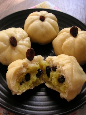 レーズンとチーズ入りスイートポテトまん