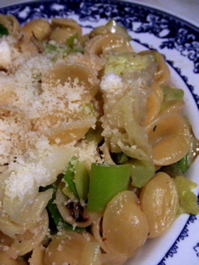 旨味たっぷり長ネギとキャベツのパスタ♪