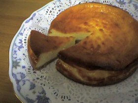 上品な口どけ◇艶つやベイクドチーズケーキ