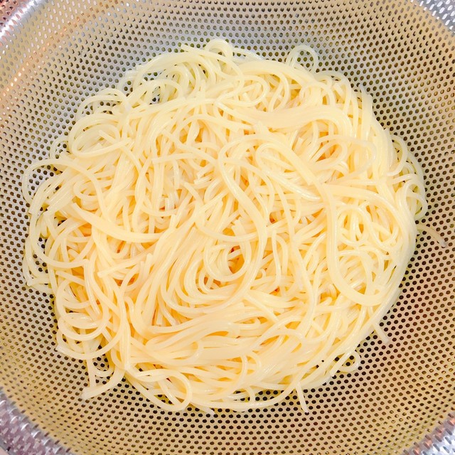 パスタの茹で方 裏ワザでくっつかない レシピ 作り方 By 手抜き時々がんばるる クックパッド 簡単おいしいみんなのレシピが368万品