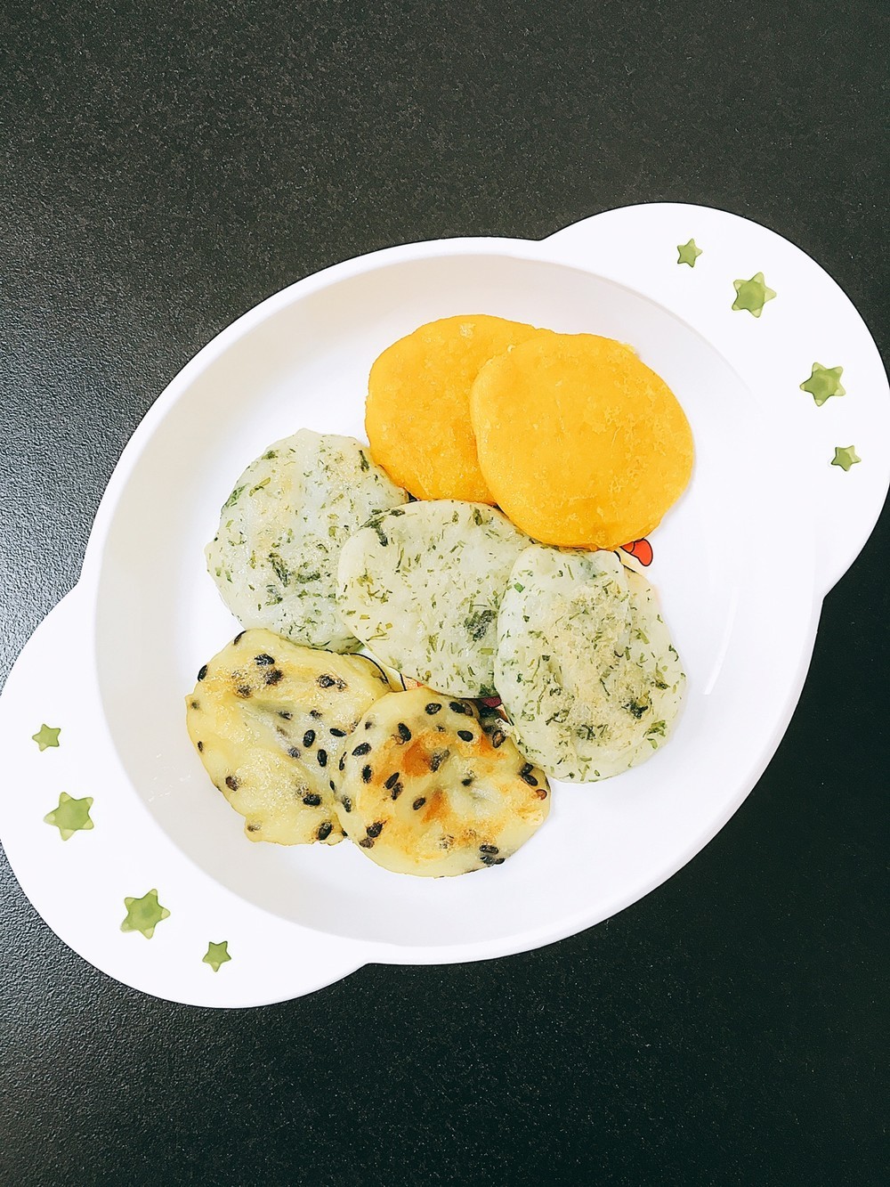 離乳食中期後期 手掴み豆腐と南瓜のおやき レシピ 作り方 By かんかんママ クックパッド