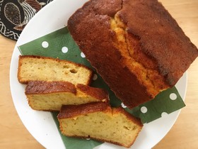 シロさんのバナナケーキ