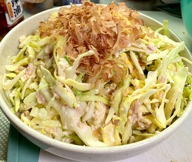 キャベツとツナとお豆腐のサラダ