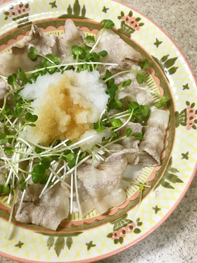 超簡単!大根おろしとカイワレの豚しゃぶ