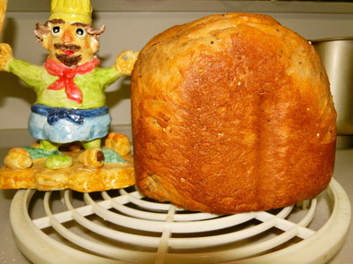 糖質制限　チアシード入りおからパンの写真