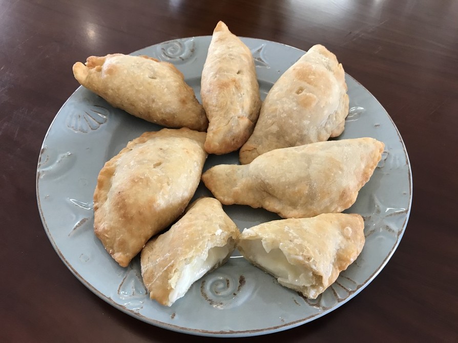 簡単エンパナーダのレシピ