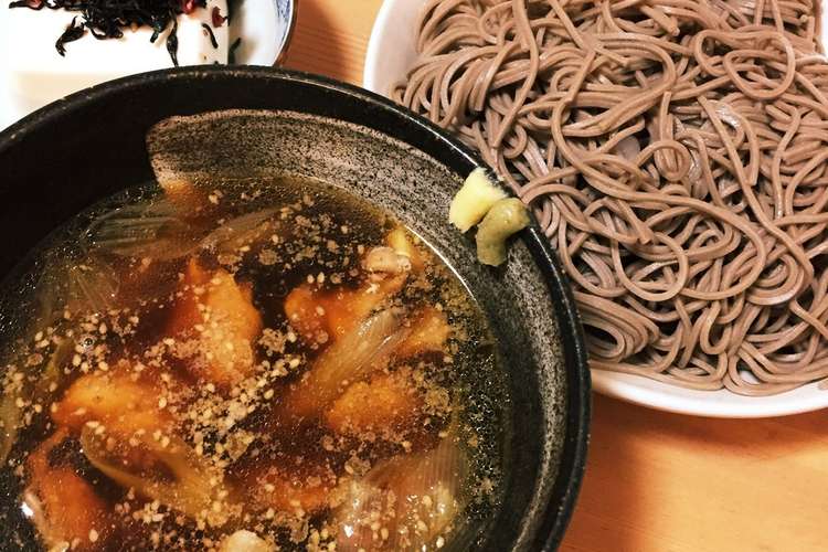 鶏ネギつけ汁 蕎麦用 レシピ 作り方 By なおんぴ クックパッド 簡単おいしいみんなのレシピが352万品