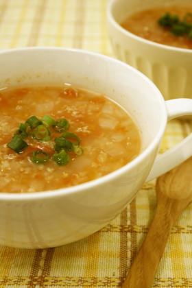 無添加白だしで!キヌアとトマトのスープ
