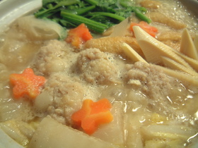 ♡もちもち♡鶏団子のコクみそ鍋